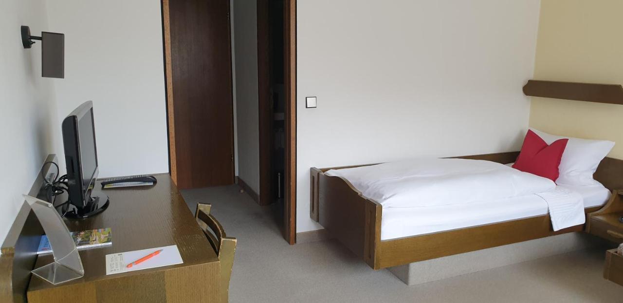Hotel Muenzmay สตุตการ์ต ห้อง รูปภาพ