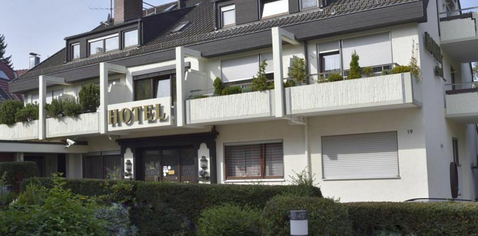 Hotel Muenzmay สตุตการ์ต ภายนอก รูปภาพ